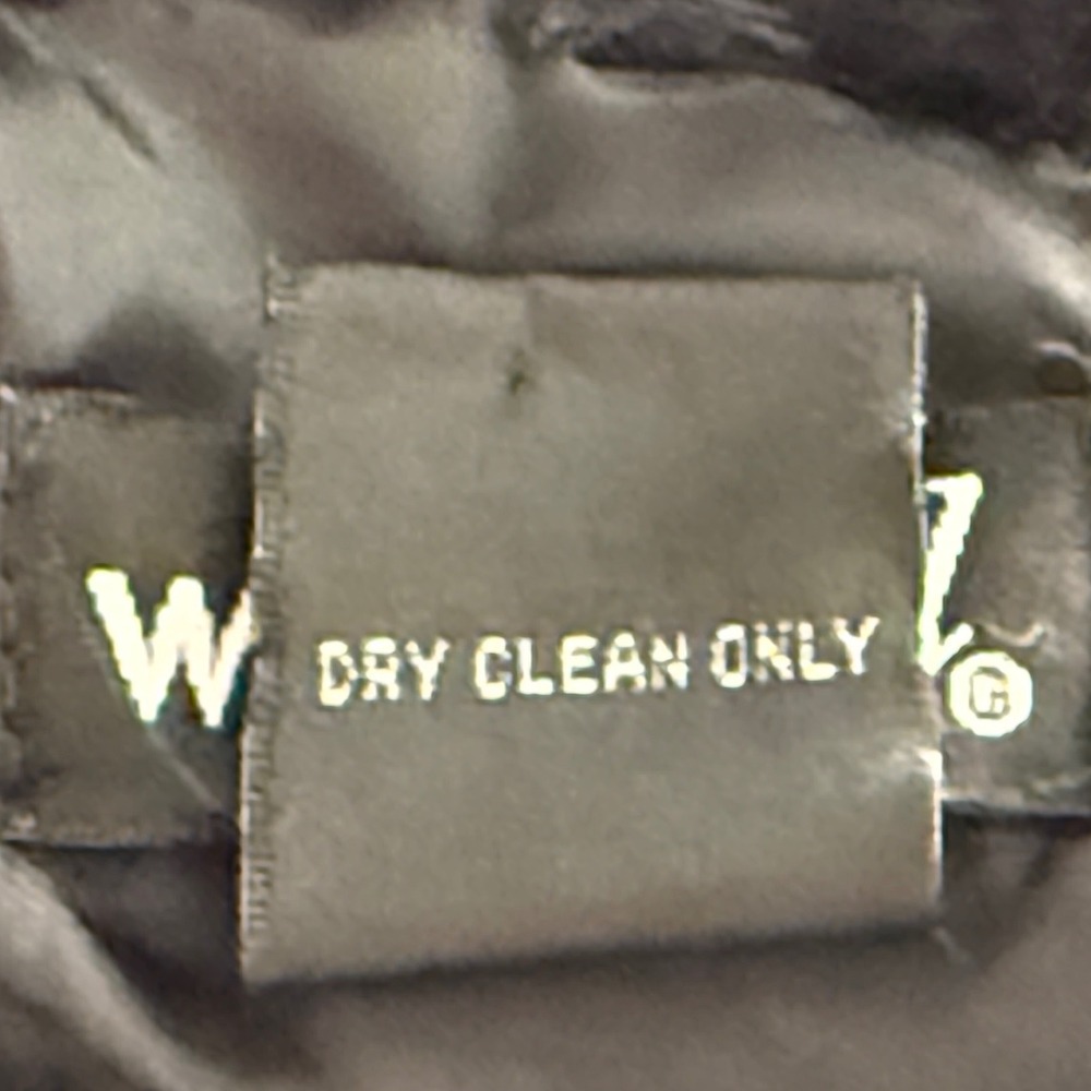 Wet Seal Womens Black Faux Fur Shag Vest Medium Sleeveless Hook Eye Closure - Picture 13 of 13